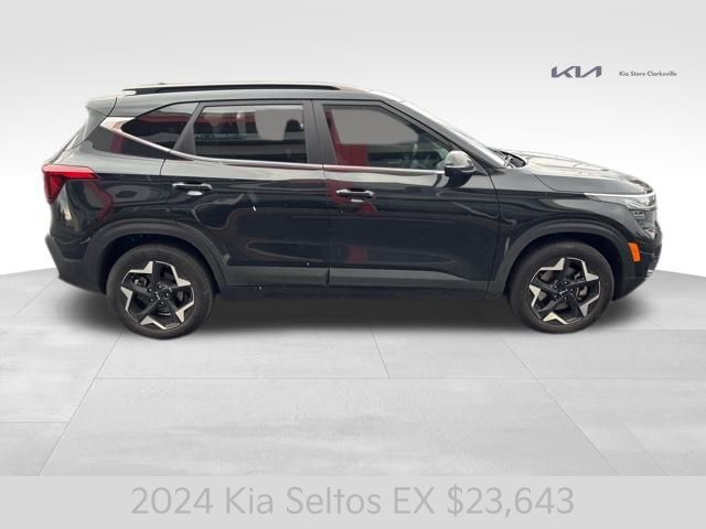 2024 Kia Seltos EX photo 4