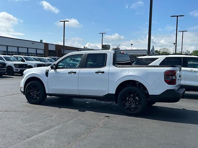 2025 Ford Maverick XLT photo 4
