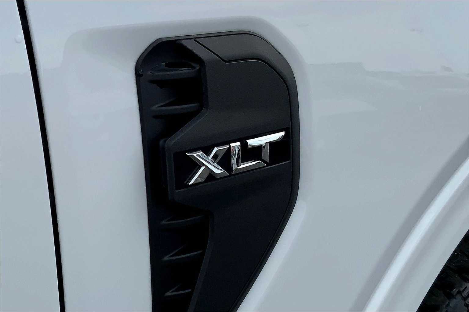 2024 Ford Ranger XLT photo 9