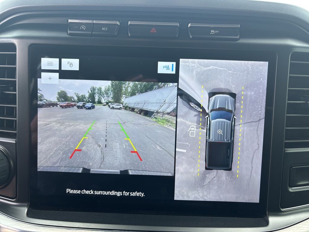 2021 Ford F-150 Lariat photo 22