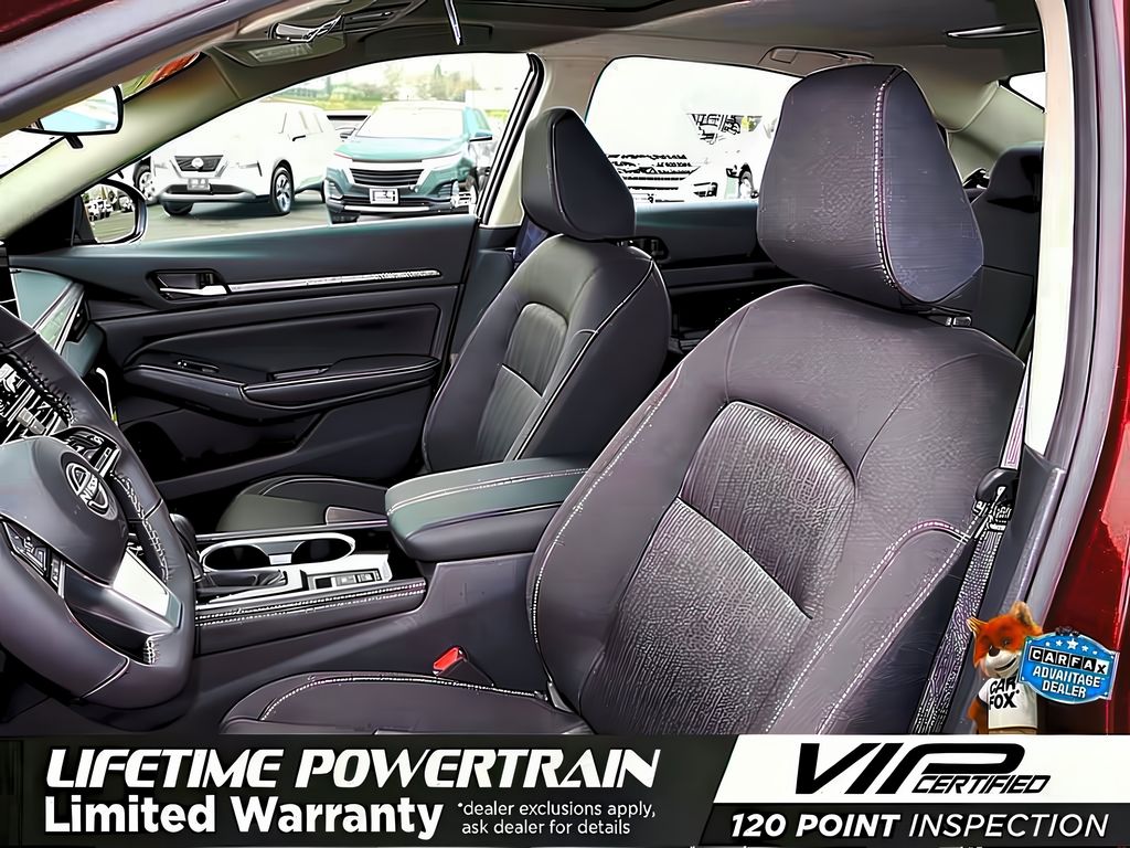 2024 Nissan Altima 2.5 SV photo 11