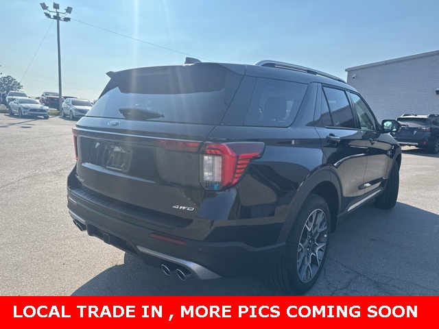 2025 Ford Explorer Platinum photo 14