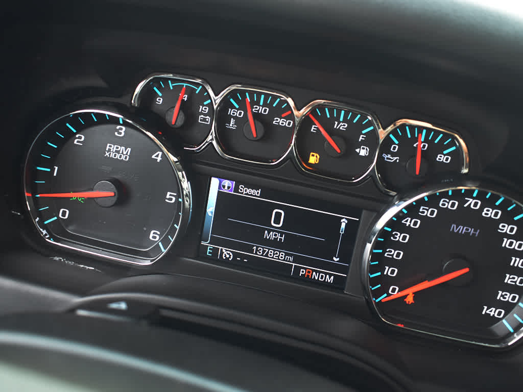 2016 Chevrolet Tahoe LT photo 7