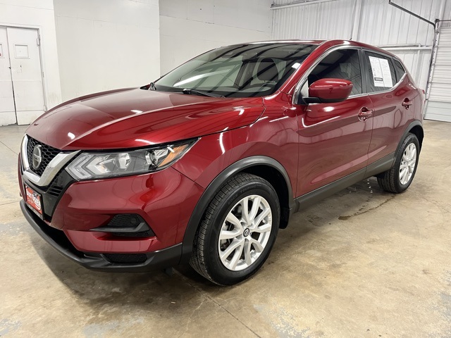 2022 Nissan Rogue Sport S photo 3