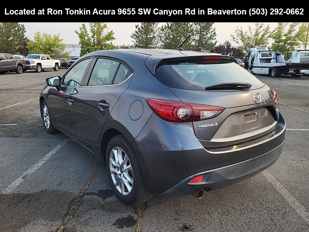 2016 Mazda Mazda3 Touring photo 2