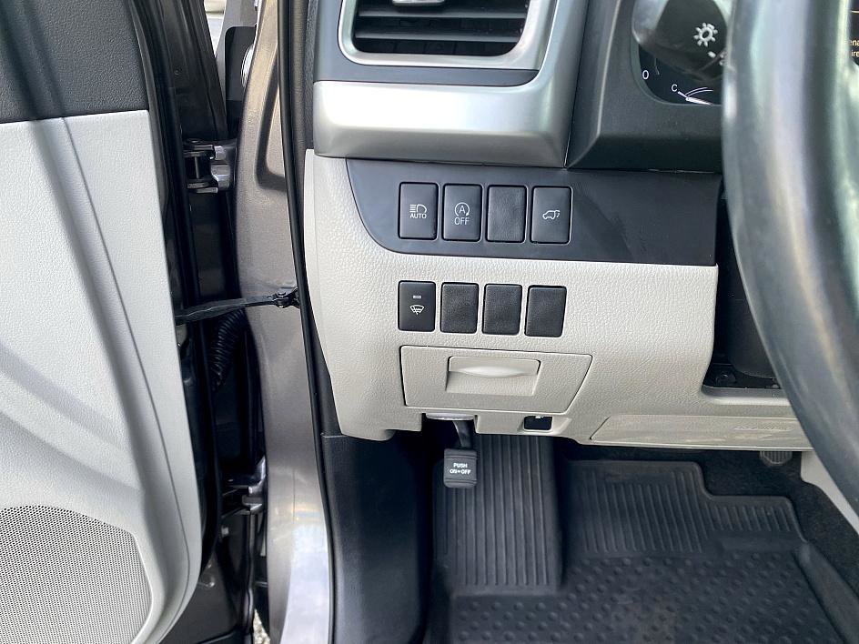 2019 Toyota Highlander XLE photo 6