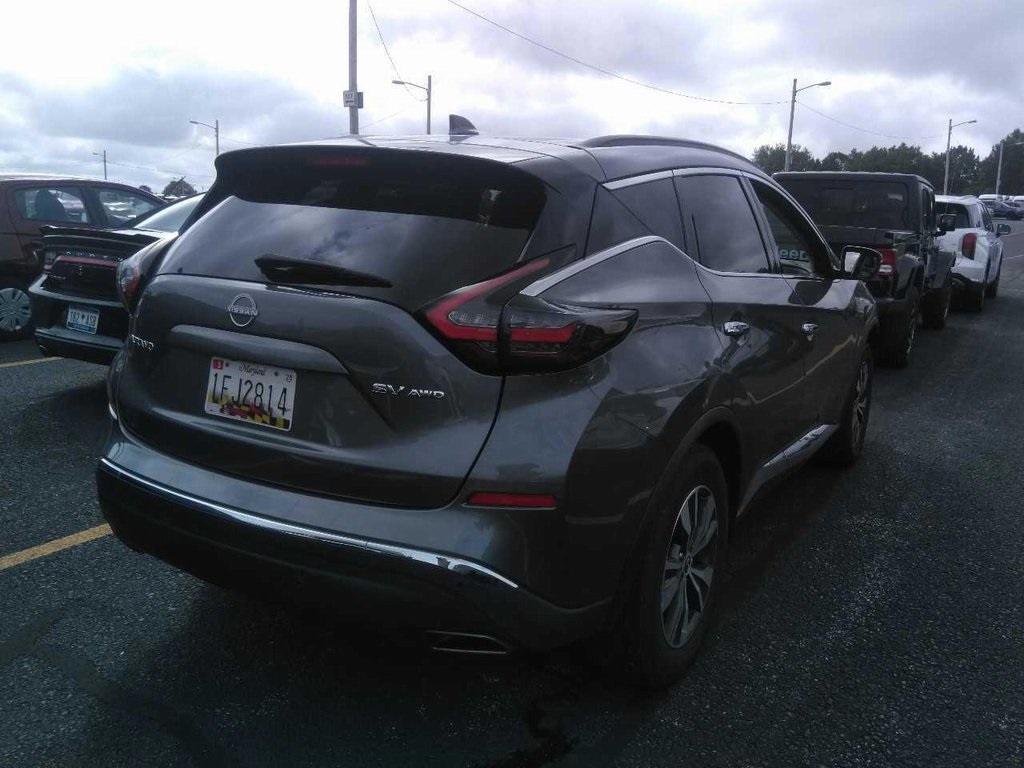 2023 Nissan Murano SV photo 3