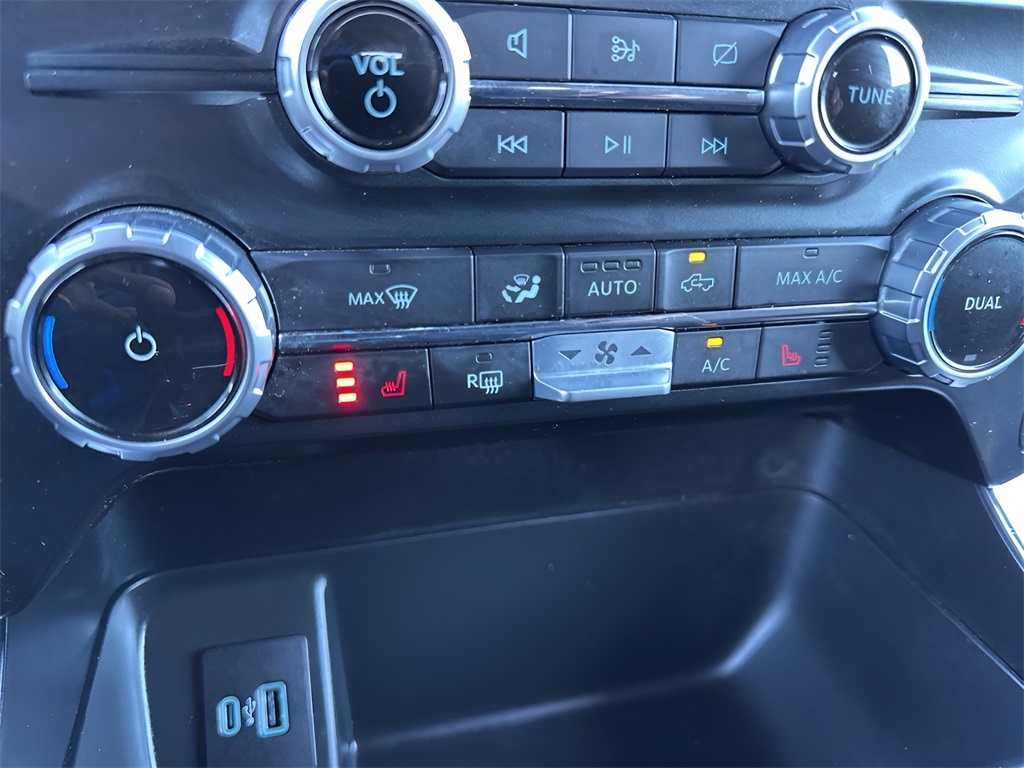 2023 Ford F-150 XLT photo 36