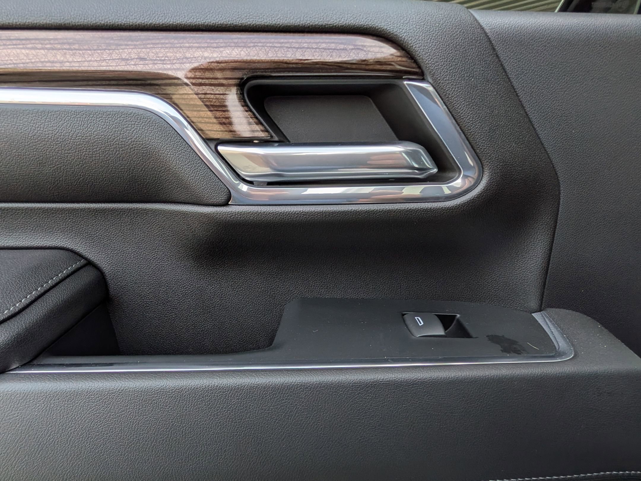 2024 Chevrolet Silverado 2500HD LT photo 27