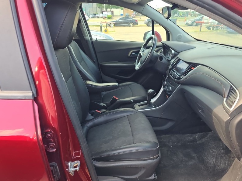 2021 Chevrolet Trax LT photo 19