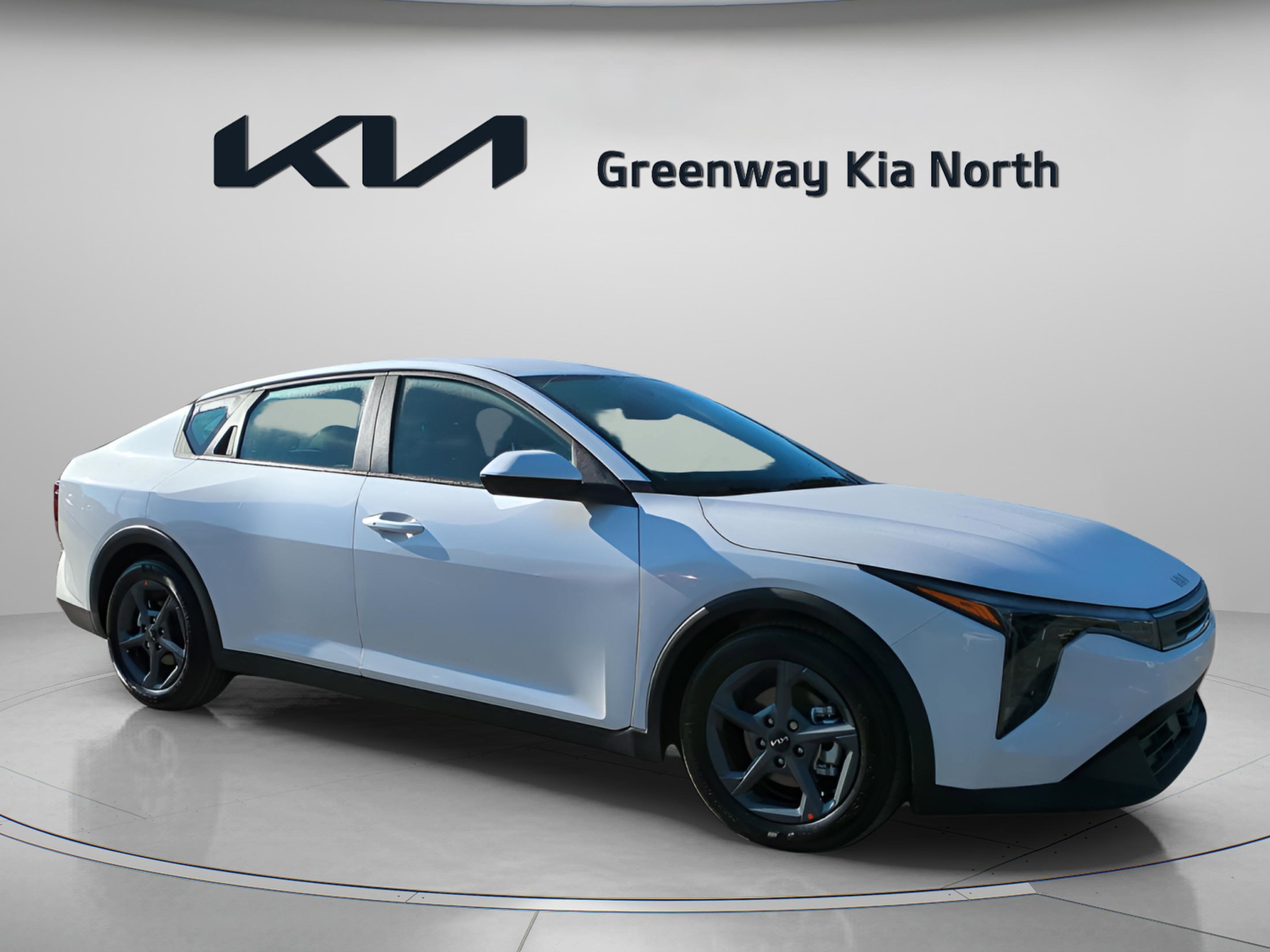 2025 Kia K4 LXS's photo