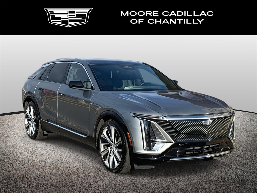 2024 Cadillac LYRIQ Luxury 3's photo