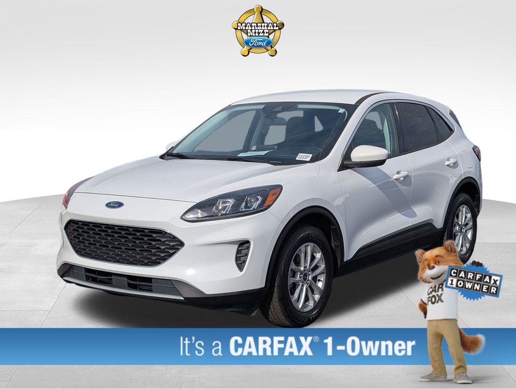 2021 Ford Escape SE's photo