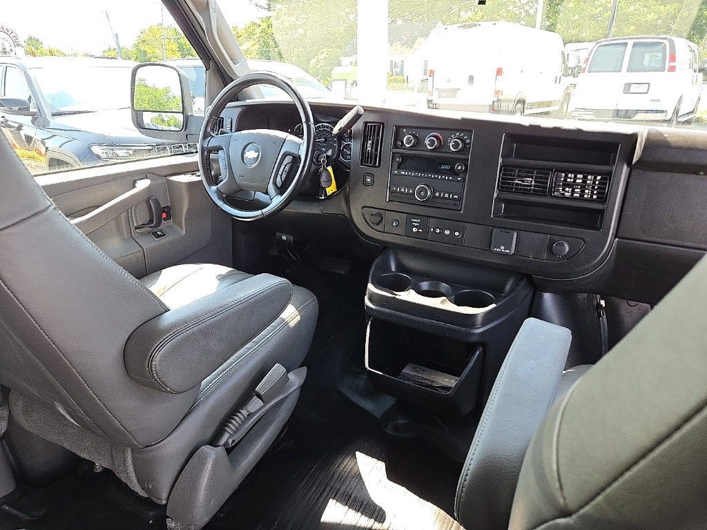 2023 Chevrolet Express 2500 Work Van photo 7
