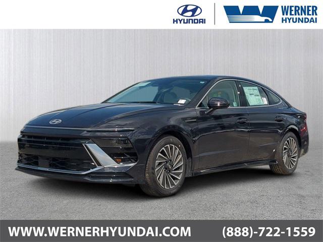2025 Hyundai Sonata Hybrid SEL's photo