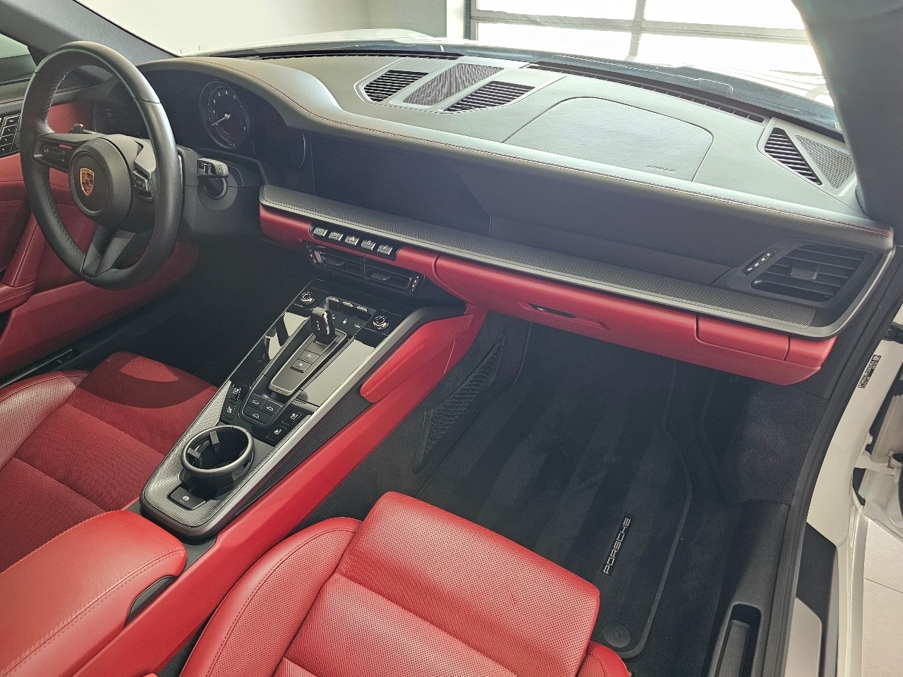 2020 Porsche 911 photo 8