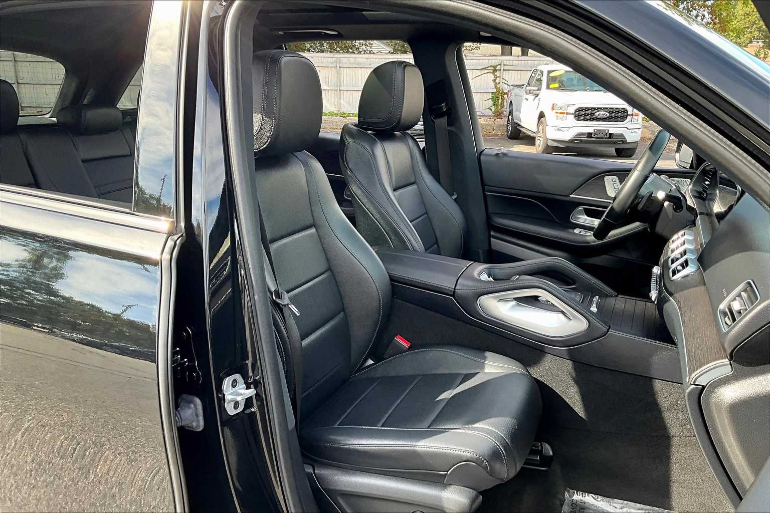 2022 Mercedes Benz GLE 450 4MATIC photo 5