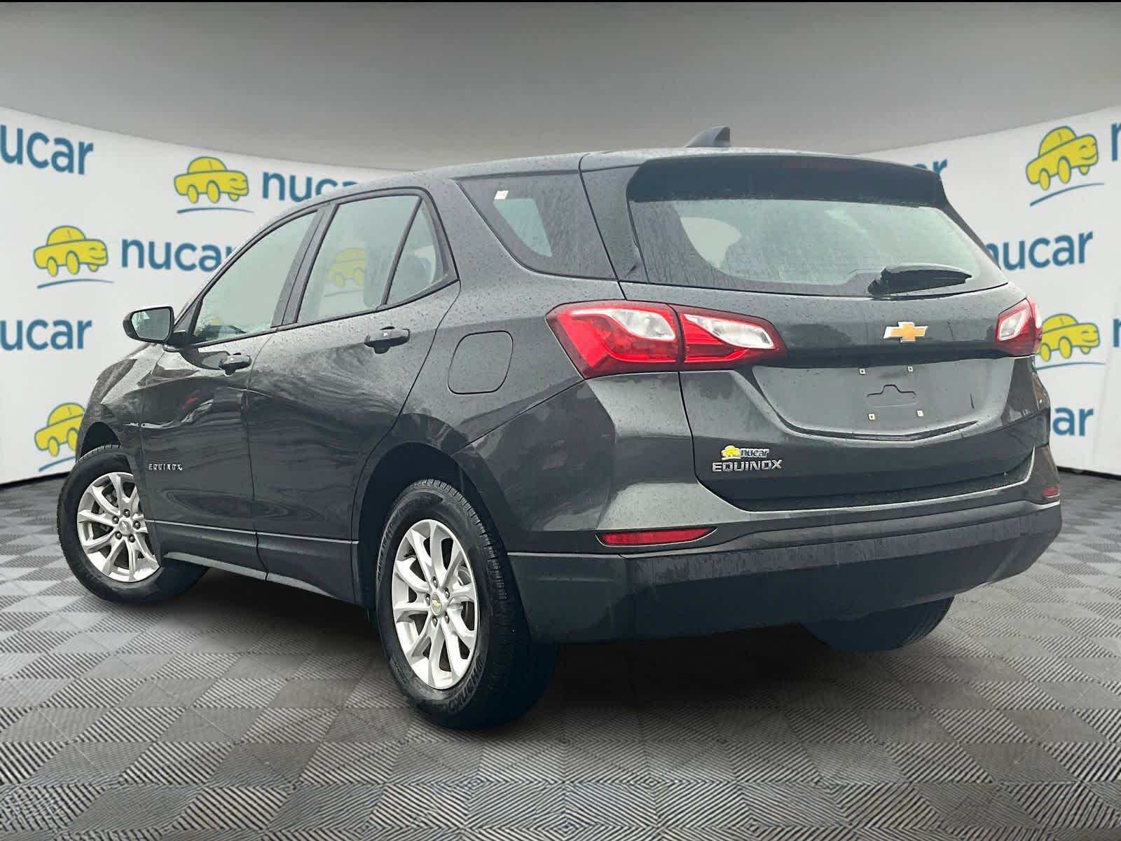 2019 Chevrolet Equinox LS photo 4