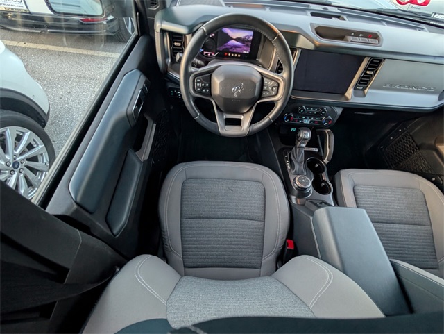 2023 Ford Bronco Outer Banks photo 9
