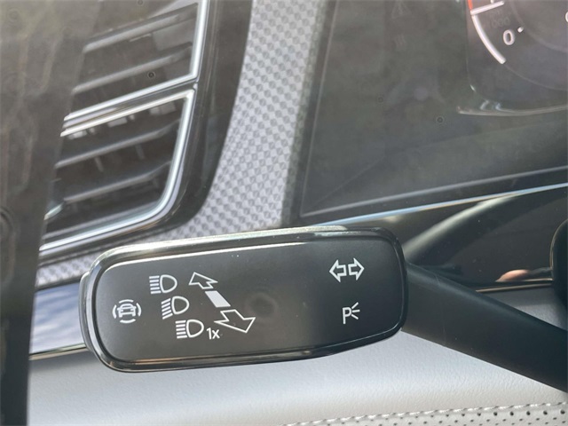 2025 Volkswagen Atlas Peak Edition SE photo 24