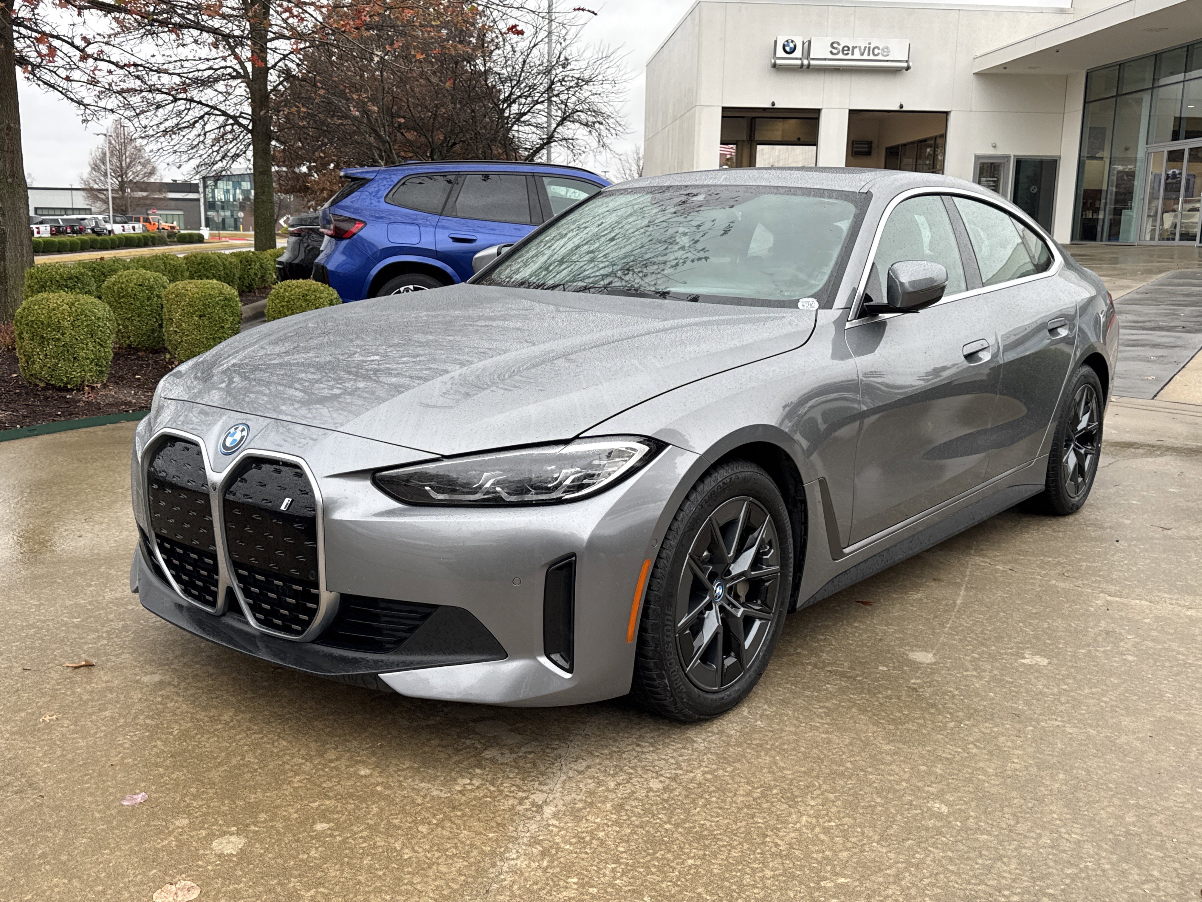 2024 BMW i4 40's photo