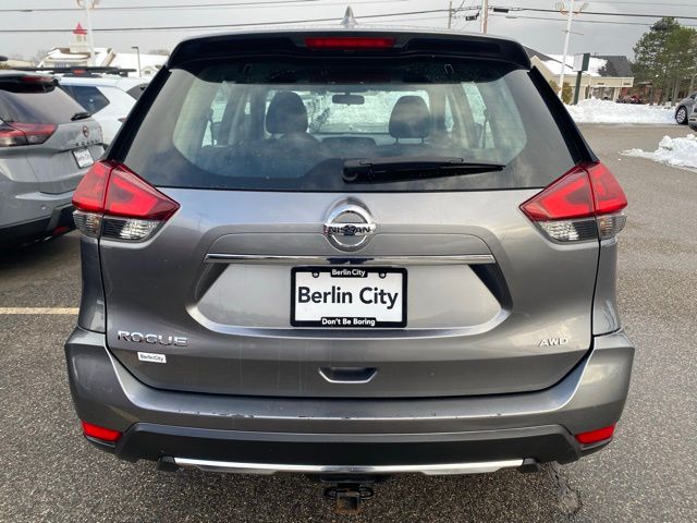 2018 Nissan Rogue S photo 3