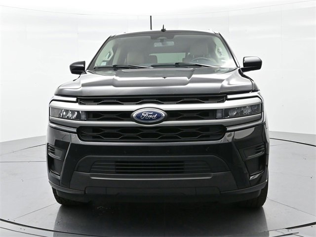 2024 Ford Expedition MAX XLT photo 2
