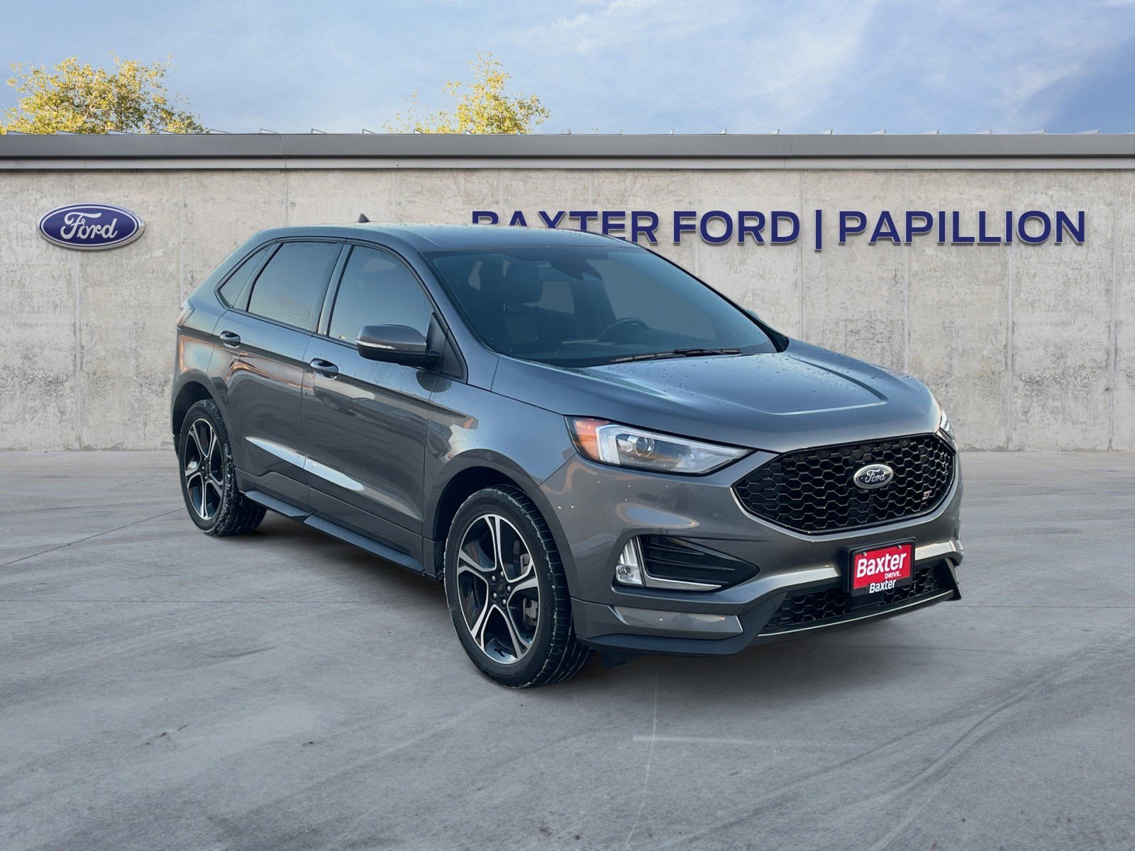 2023 Ford Edge ST's photo