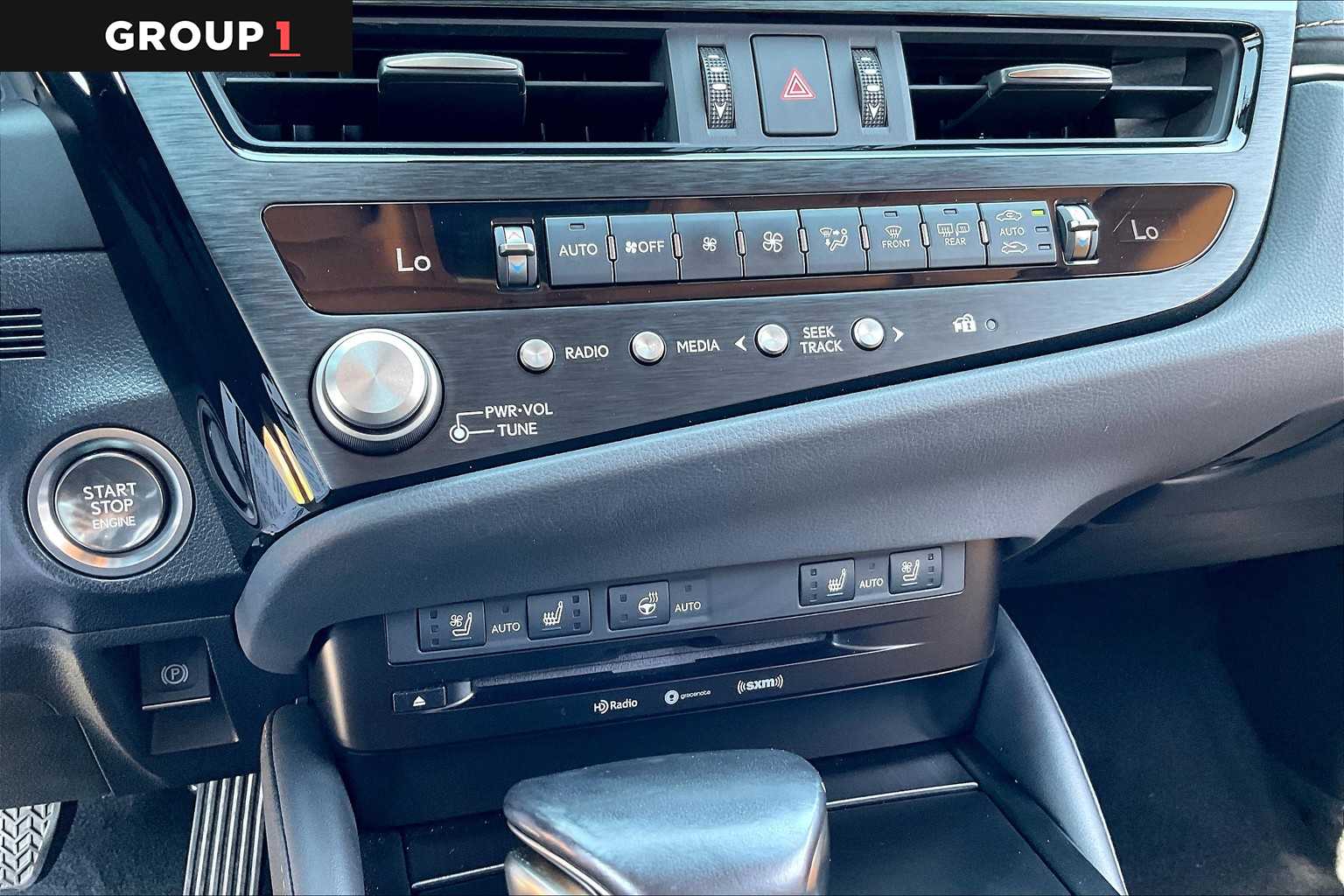 2022 Lexus ES Premium photo 30