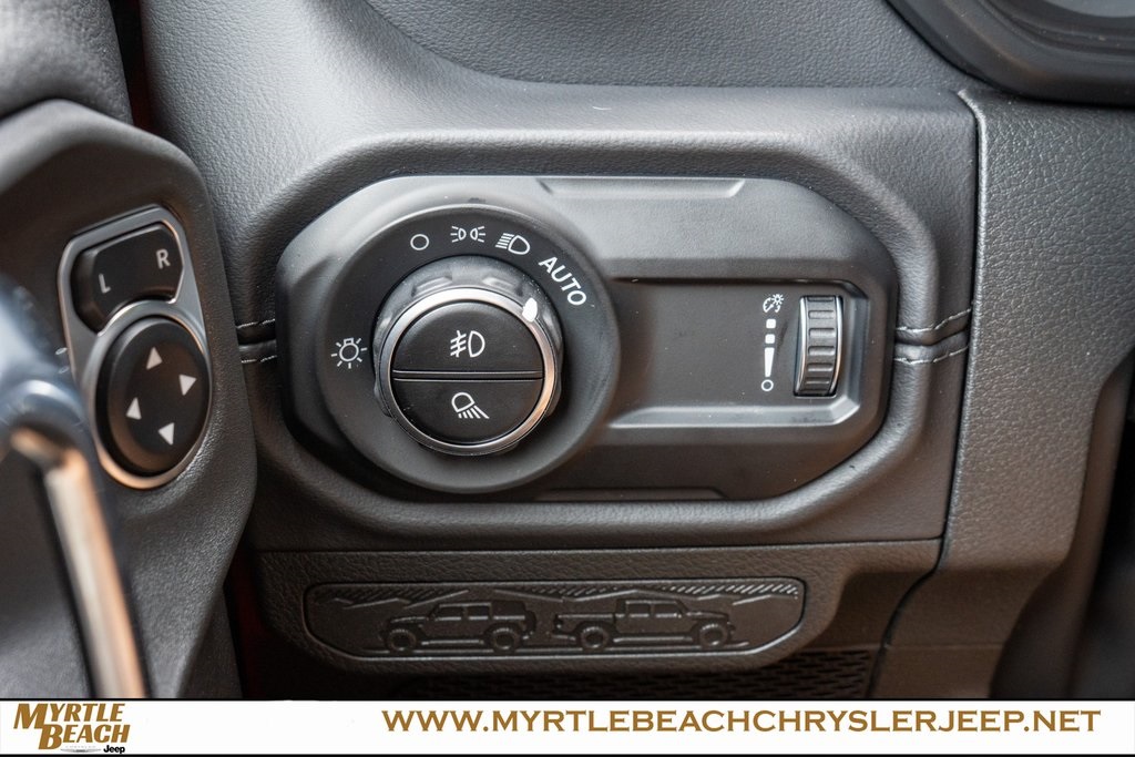 2025 Jeep Gladiator Sport S photo 27