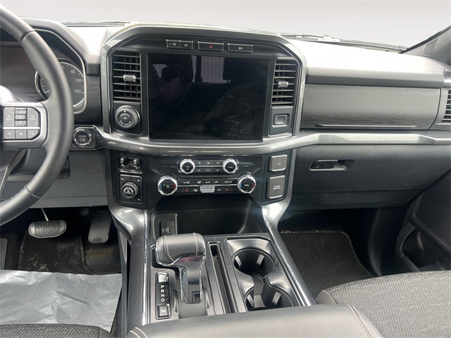 2023 Ford F-150 XLT photo 11