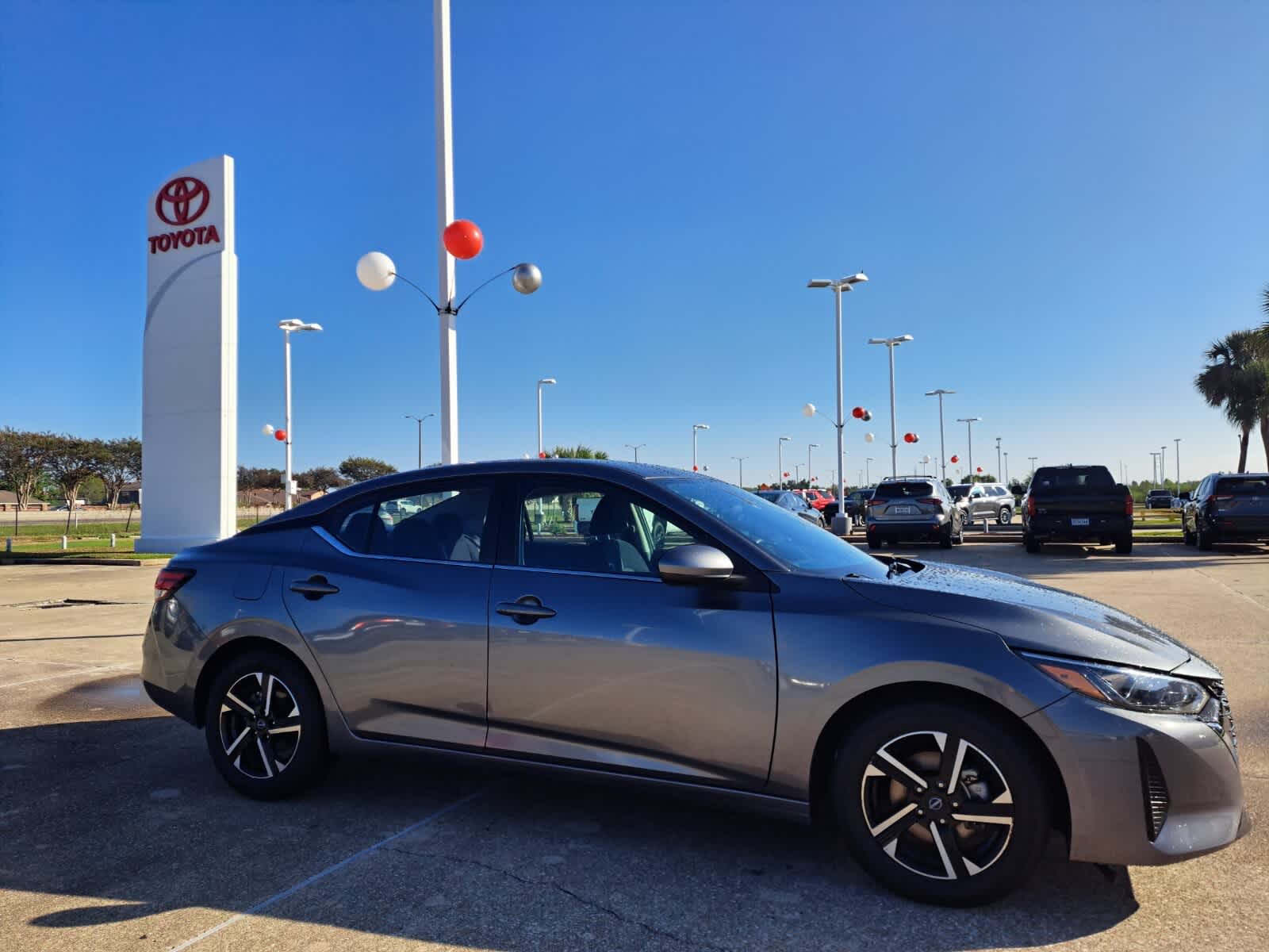 2024 Nissan Sentra SV photo 3