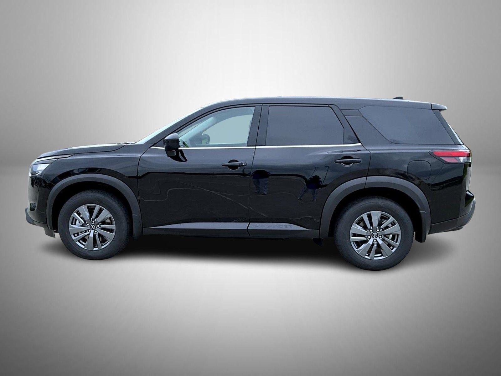 2025 Nissan Pathfinder S photo 8