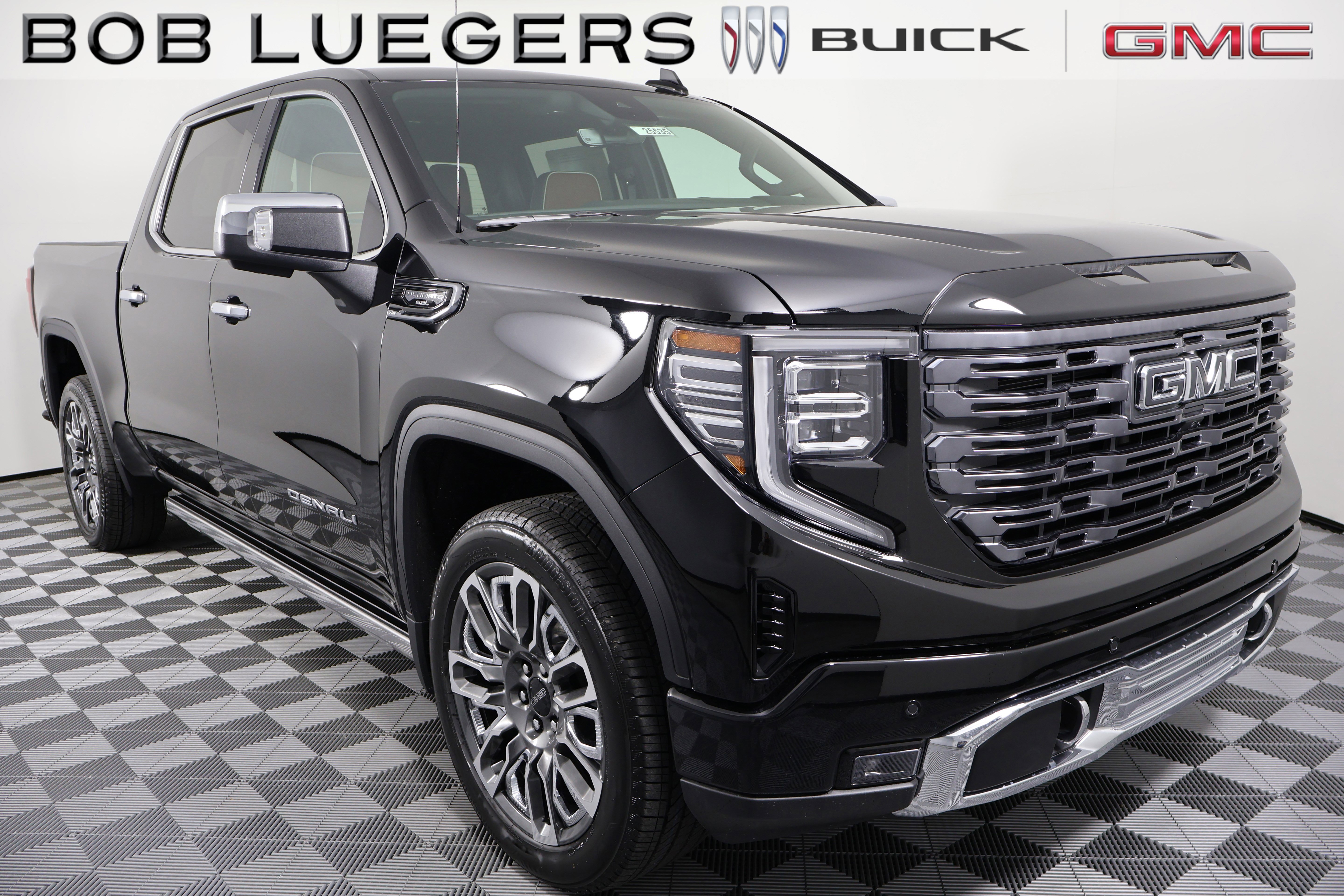 New 2025 GMC Sierra 1500 Denali Ultimate Crew Cab in Jasper