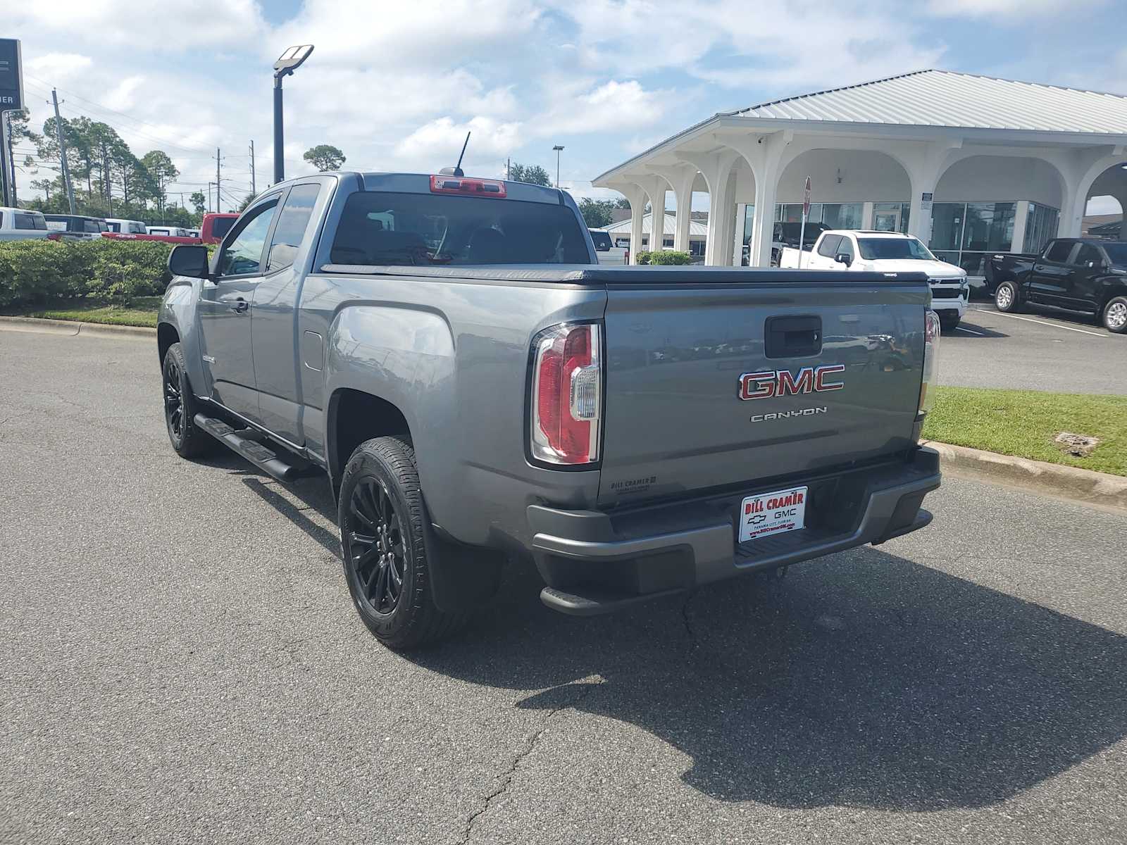 2022 Gmc Canyon Elevation Standard photo 2
