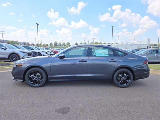 2025 Honda Accord SE photo 2