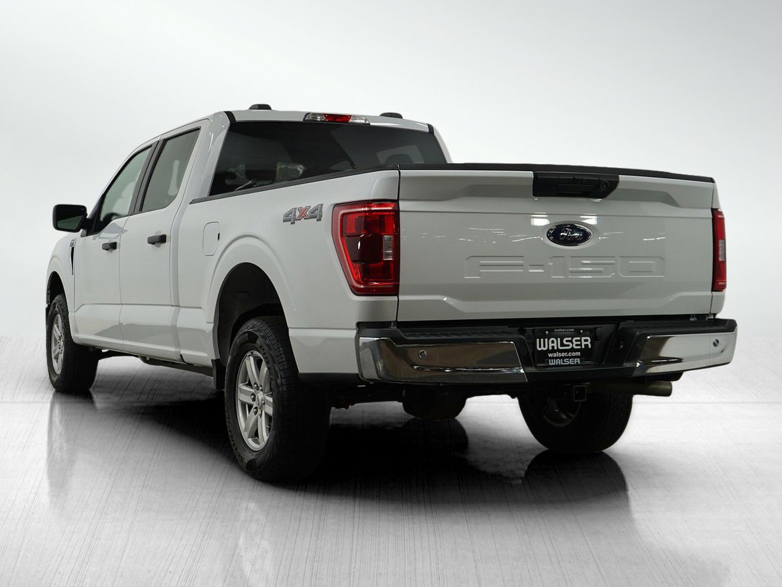 2022 Ford F-150 XLT photo 2