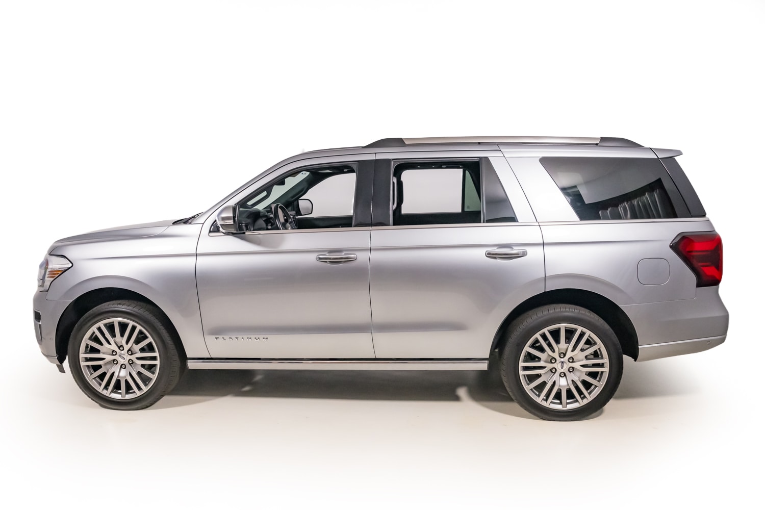 2024 Ford Expedition Platinum photo 3