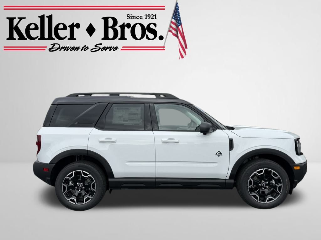 2025 Ford Bronco Sport Outer Banks photo 2