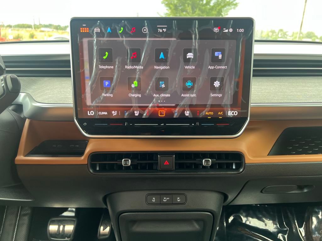 2025 Volkswagen ID. Buzz Pro S photo 17
