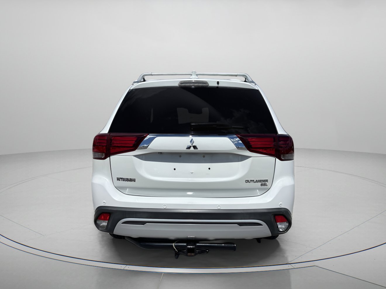 2019 Mitsubishi Outlander SEL photo 3