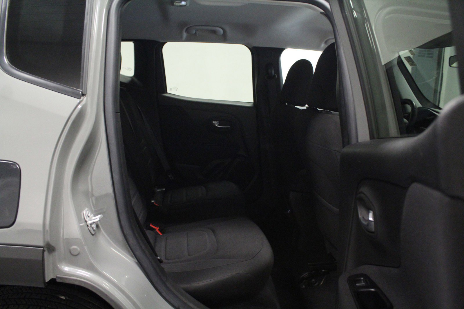 2021 Jeep Renegade Latitude photo 14