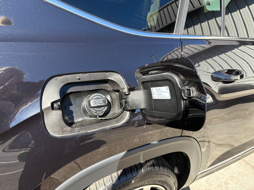 2021 Volkswagen Atlas V6 SEL Premium R-Line photo 33