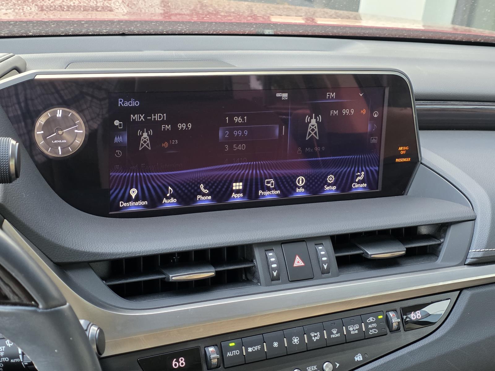 2020 Lexus ES 350 Ultra Luxury photo 17