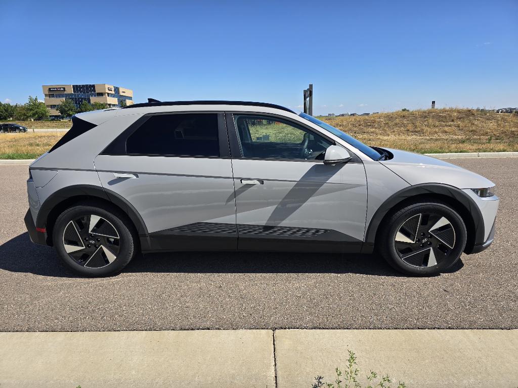 2025 Hyundai Ioniq 5 SEL photo 6