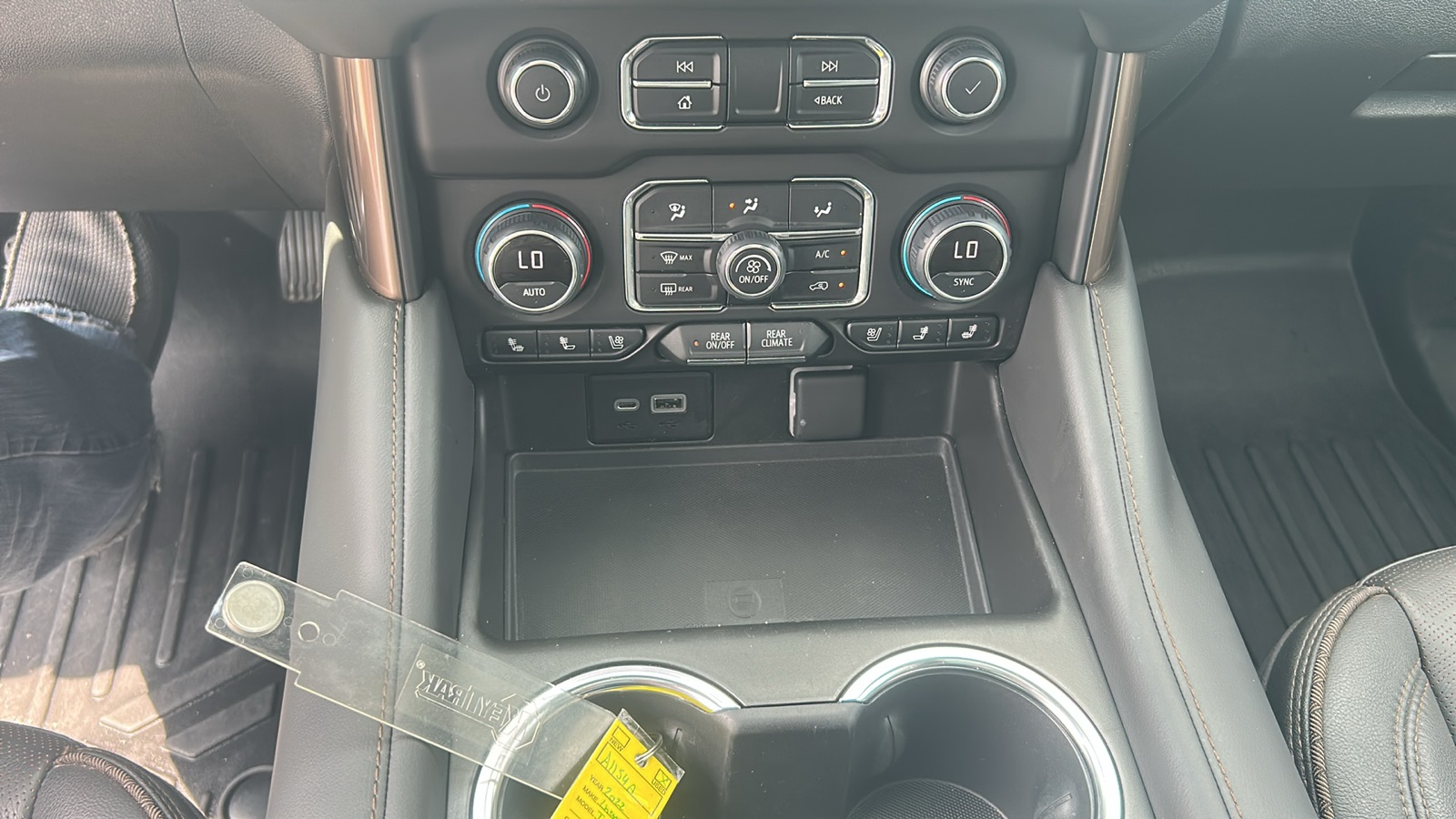 2022 Chevrolet Tahoe High Country photo 26