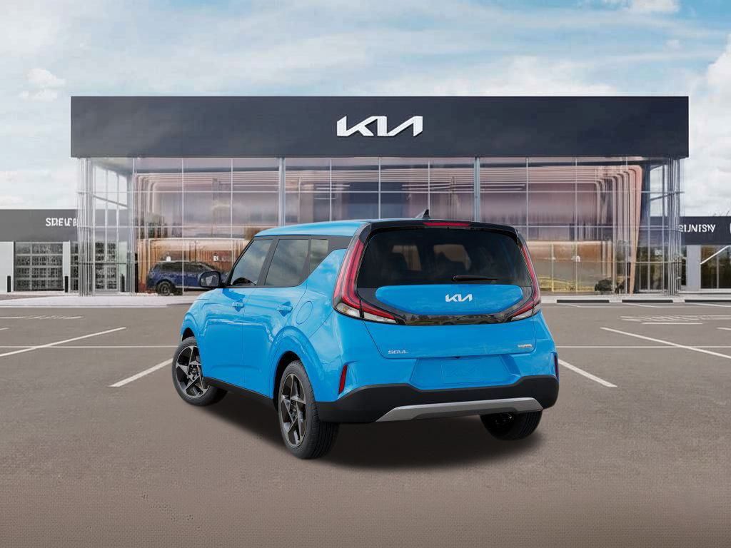 2025 Kia Soul EX photo 4
