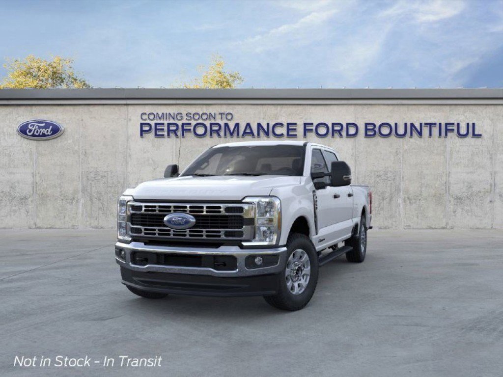 2025 Ford F-350 XLT photo 2