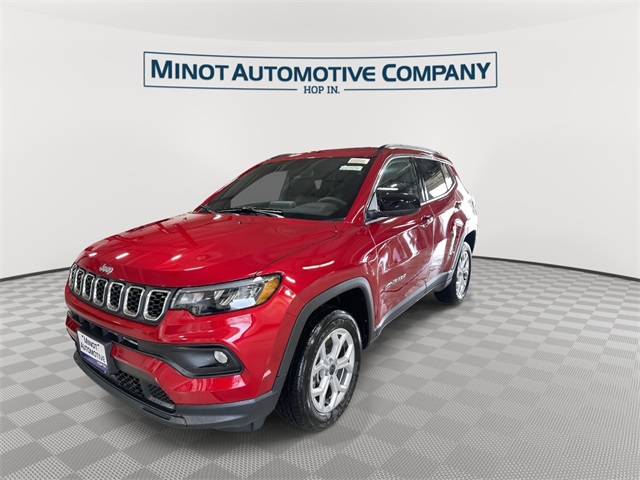 2025 Jeep Compass Latitude photo 2