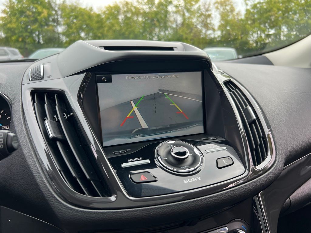 2015 Ford Escape Titanium photo 31